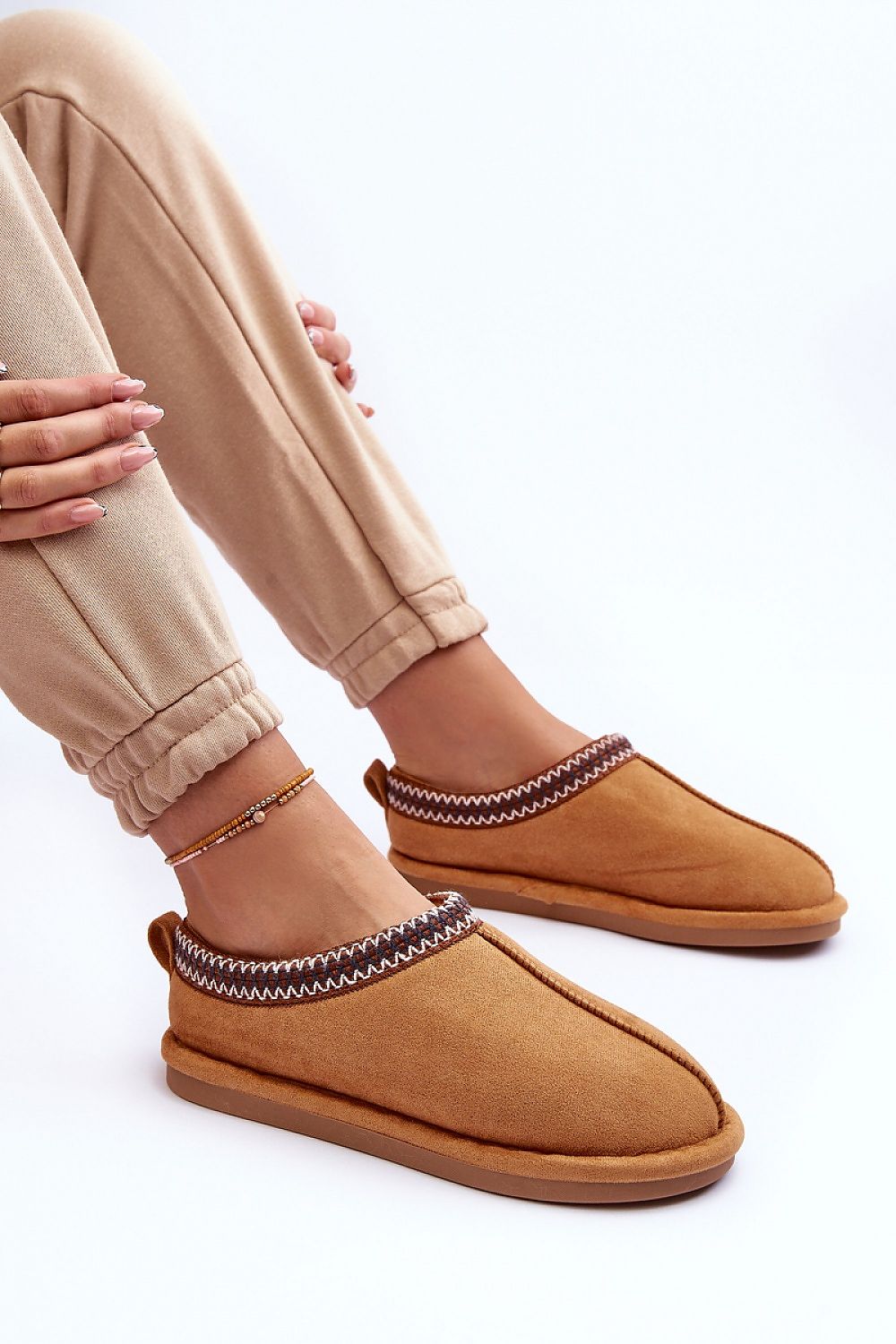 Slippers model 188681